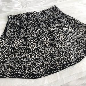 Black & white skater skirt